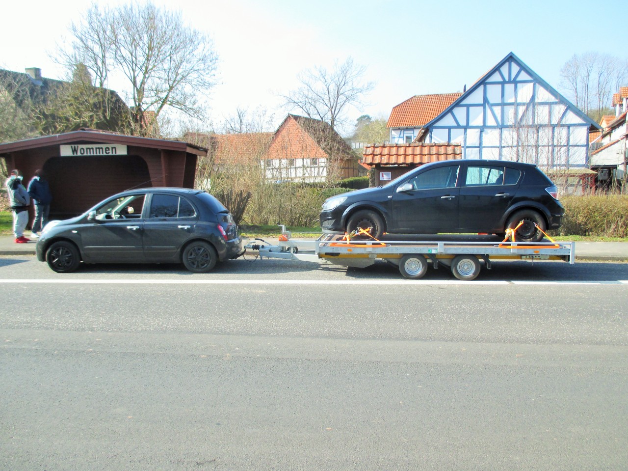 Dieses Abschlepp-Gespann sorgte für Aufsehen auf der Autobahn! 