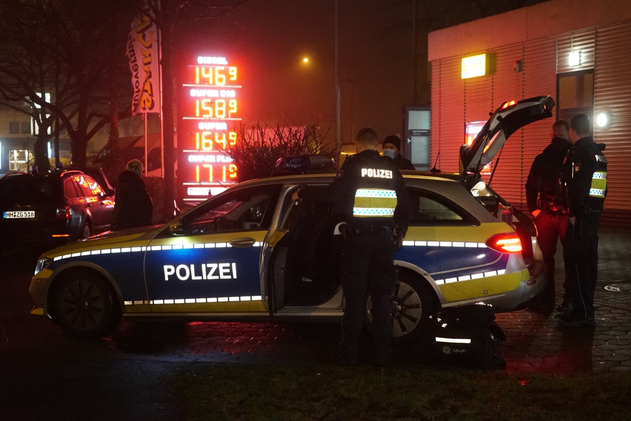 Polizei brachte betrunken Mann nach Hause. Und das wird teuer. (Archivbild)