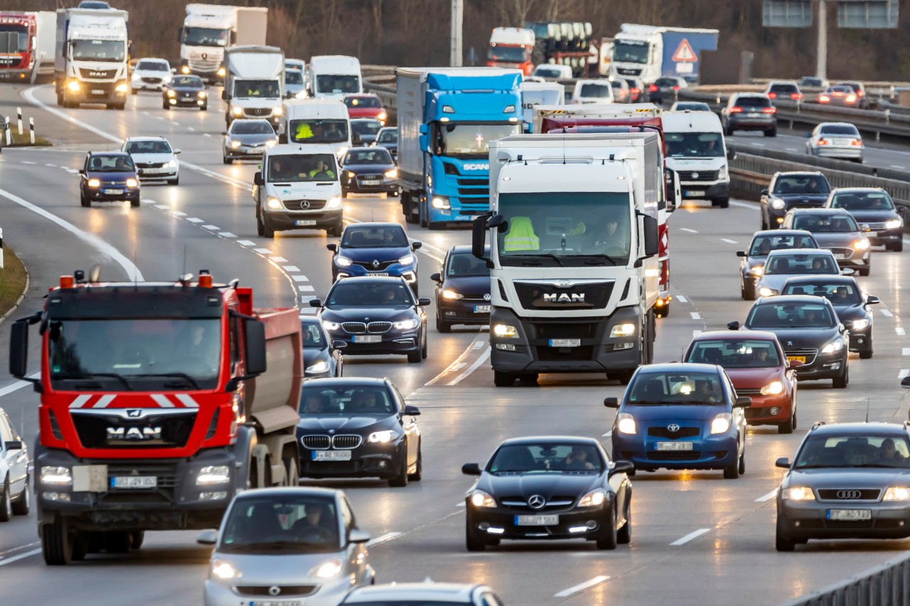 Auf den Autobahnen in Thüringen wird es in der nächsten Zeit eng. (Symbolbild)