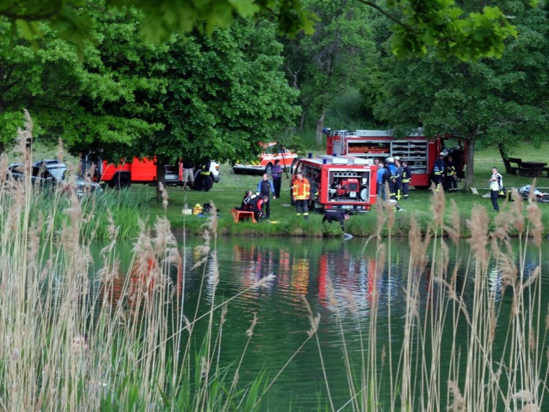 Badeunfall Wasserbergung taucher (2).jpg
