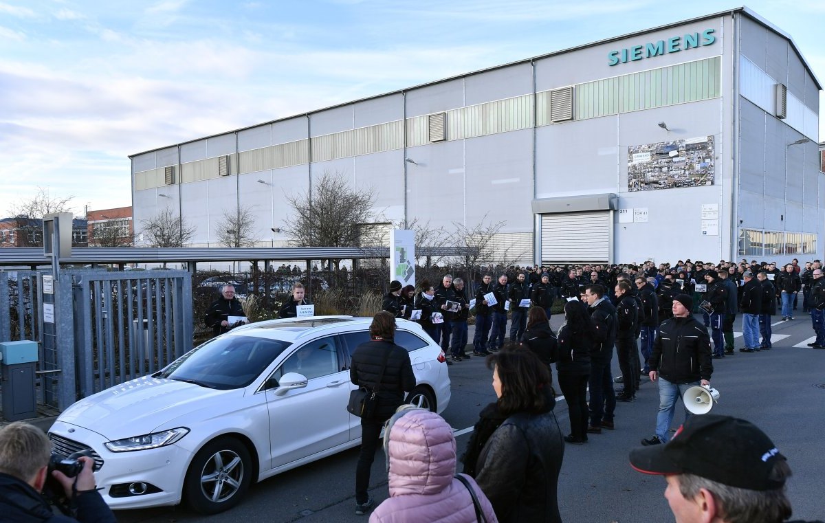 Demo bei Siemens in Erfurt