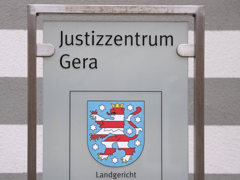 Ein Schild mit der Aufschrift