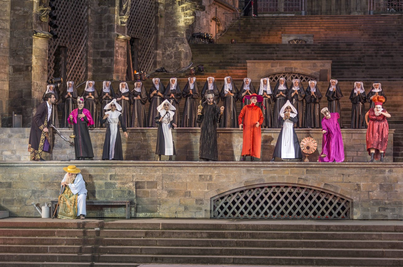 Die Domfestspiele in Erfurt finden wie gewohnt statt. (Archivbild)