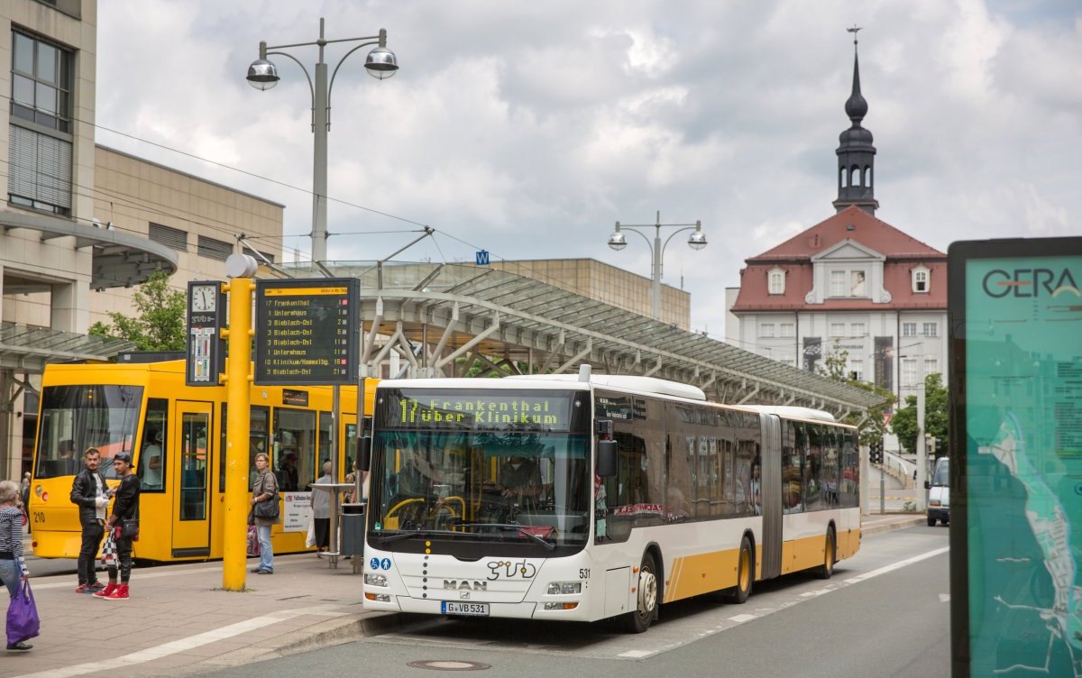 Fernbus Bahn Thüringen neue Strecken.jpg