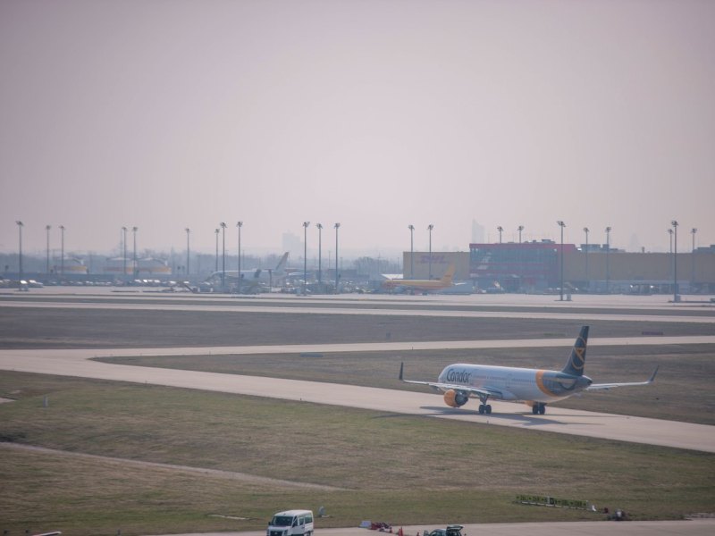 Flughafen 1
