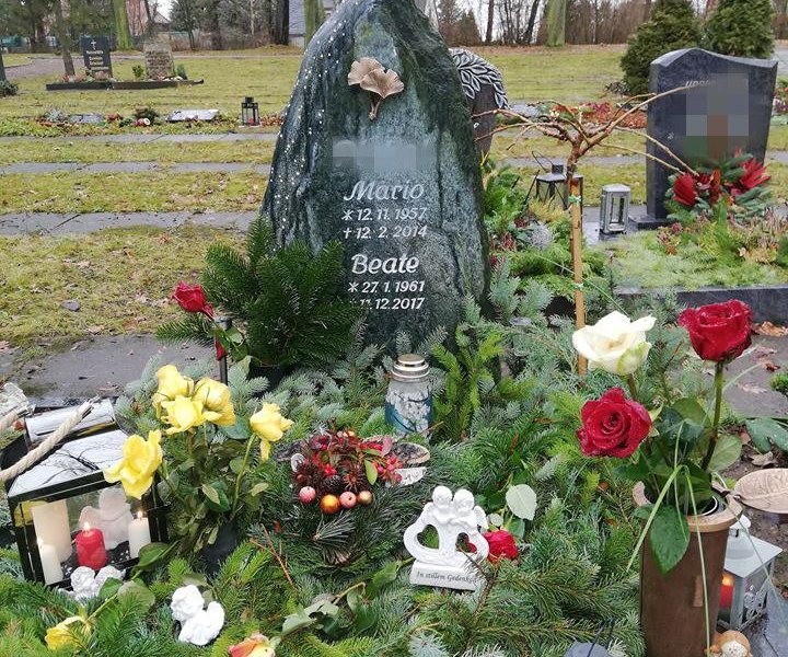 Friedhof Erfurt Grab Diebstahl Laterne Eltern