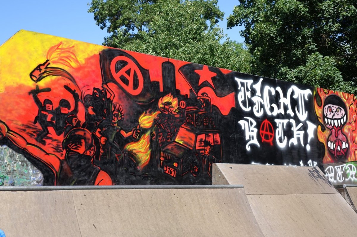 Graffiti (2).JPG