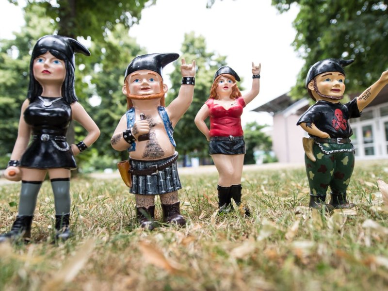 Heavy-Metal-Gartenzwerge