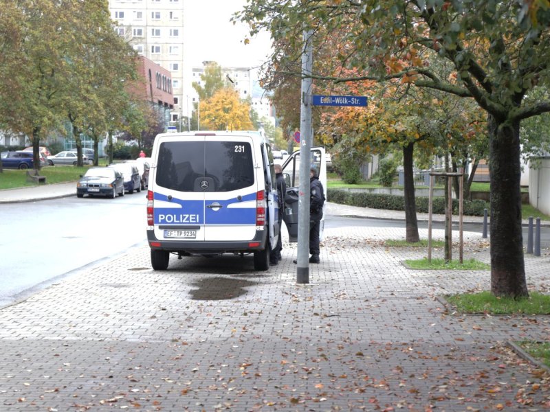 Jena-Lobeda Durchsuchung.jpg