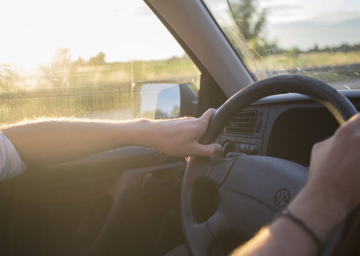 Jena Polizei Thüringen schlafen am Steuer Suche Unfall Autofahrer Gefahr Blaulicht