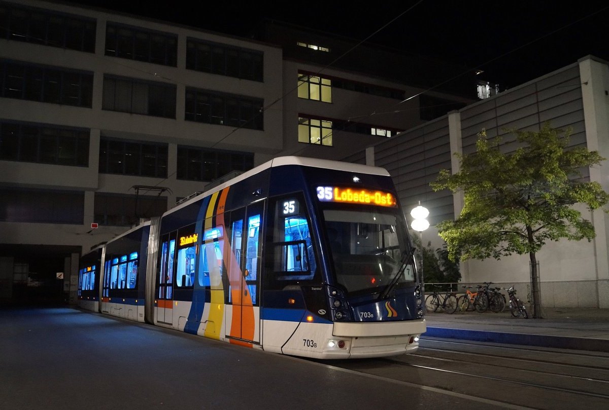 Jena Straßenbahn Tramino Symbolbild Nahverkehr Tram