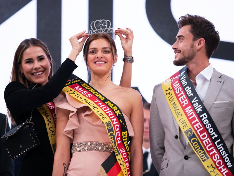 Miss Thüringen Mister Mitteldeutschland Wahl GoeGa Jena 21118 Mitte Miss Thüringen Natali Grekov Foto Christoph Worsch (36).jpg