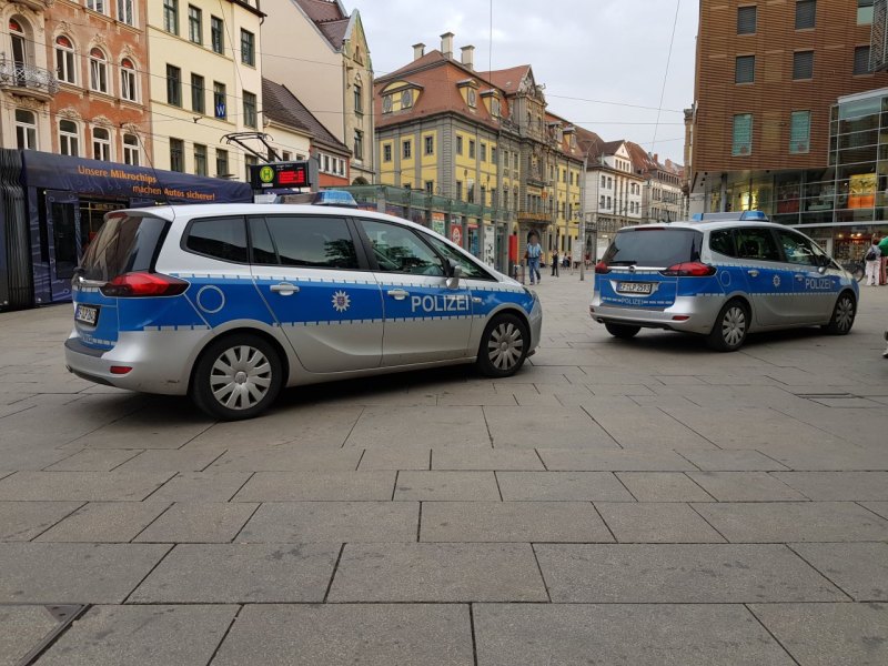 Polizei am Anger in Erfurt