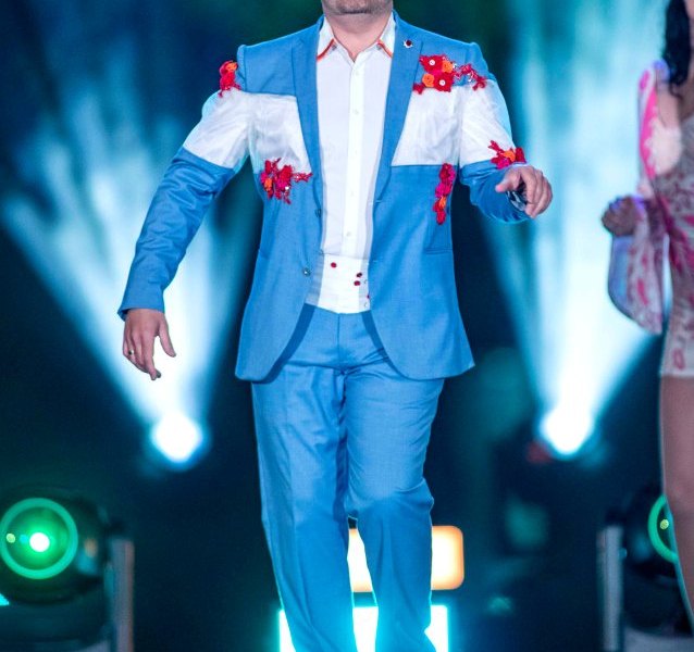 Ross Antony.jpg