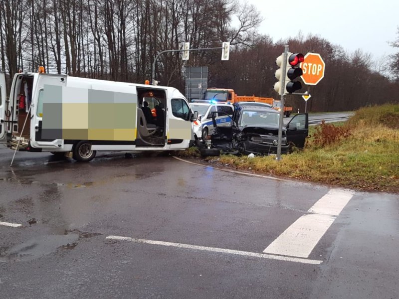 Schwerer Unfall auf B88 in Bad Tabarz