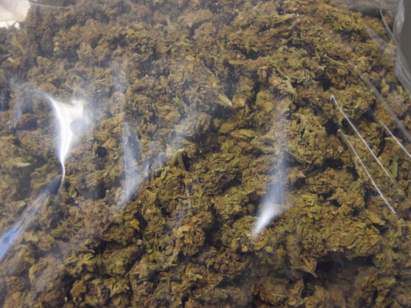 Symbolfoto, Symbol, Symbolbild, Drogen, illegale Drogen, Canabis, Marihuana, Hanf, Haschisch, Rauschmittel, Rauschgift, Betäubungsmittel