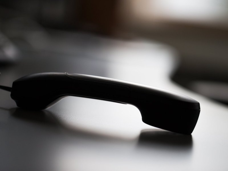 Telefon