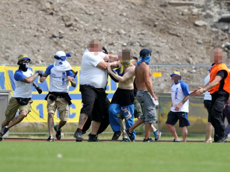 U23 des FC Rot-Weiß Erfurt gegen den 1. FC Lokomotive Leipzig Juni 2015