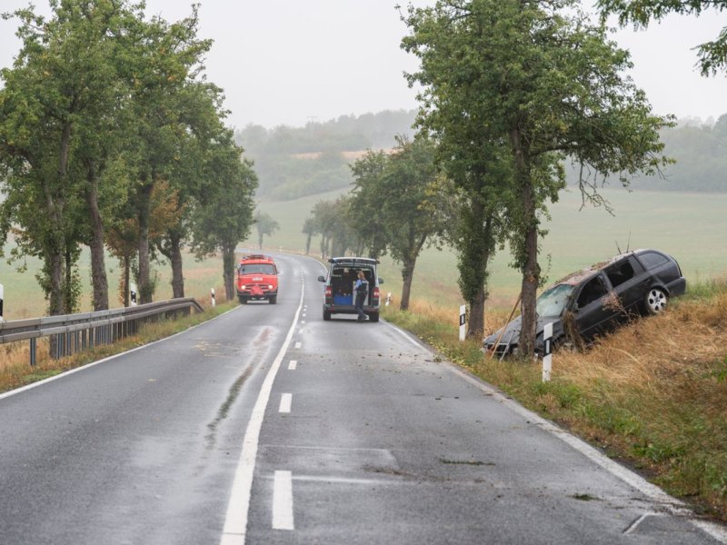 Unfall zwischen Neumark und Vippachedelhausen