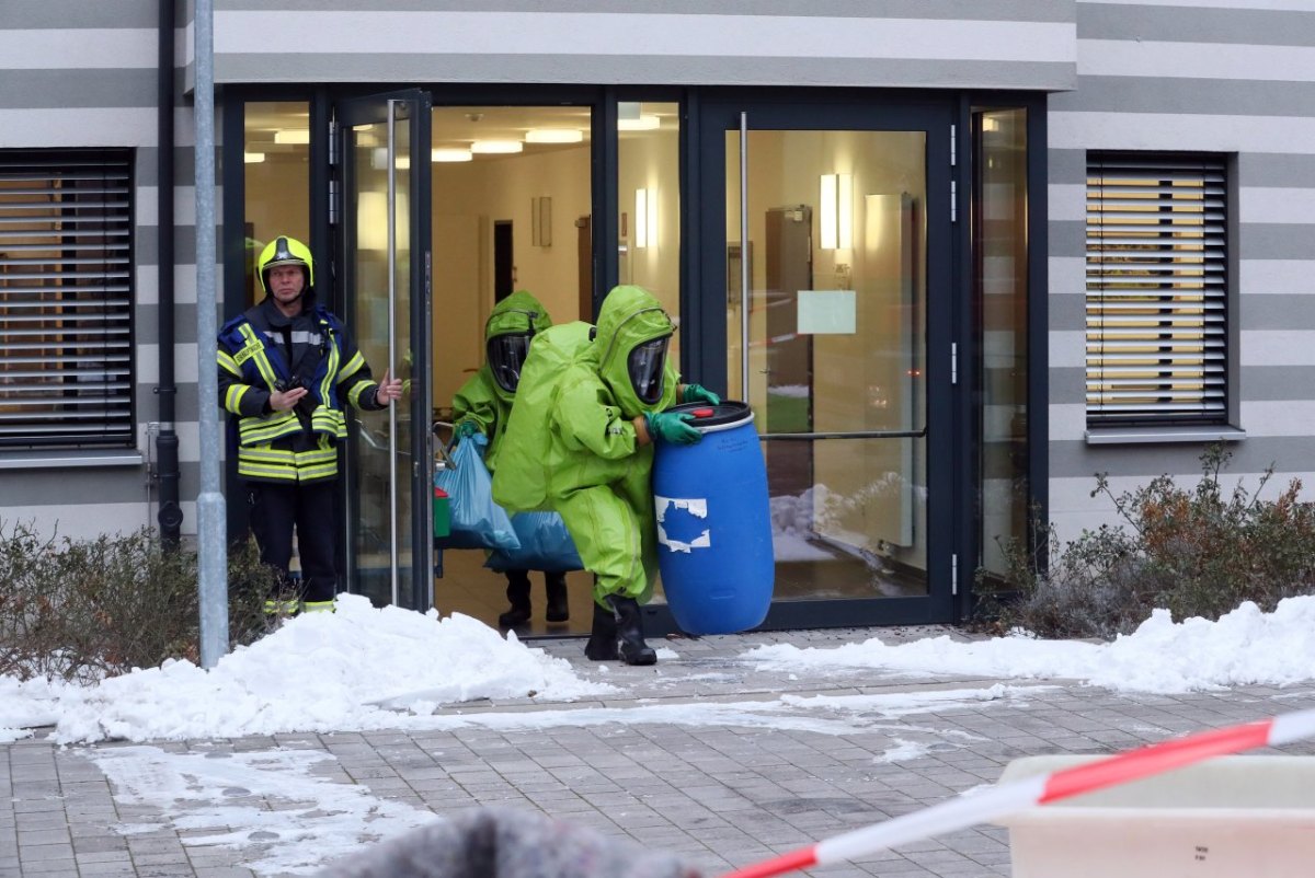 Weißes Pulver in Brief im Justizzentrum Gera