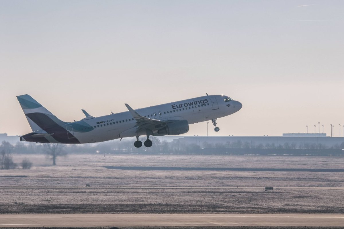 flughafen leipzig.jpg