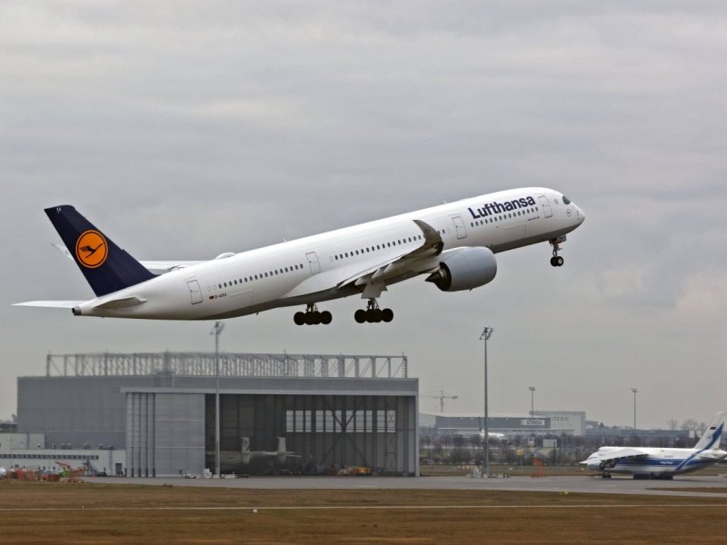 flughafen leipzig halle.jpg