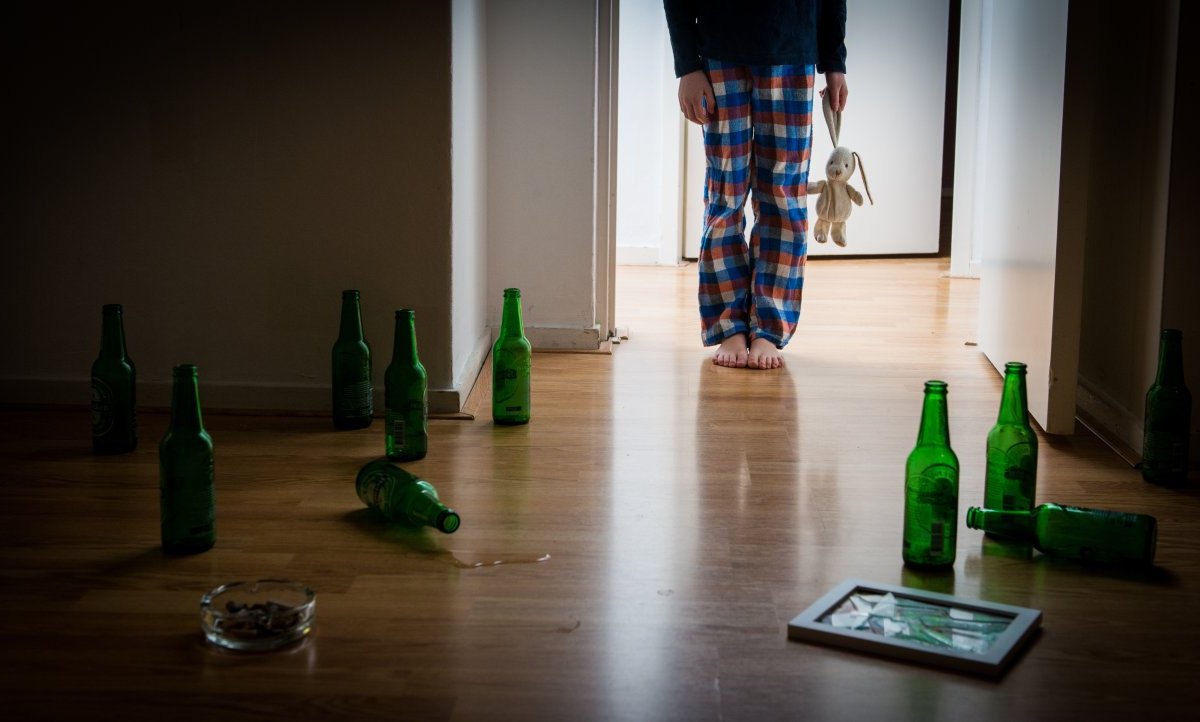 kind alkohol wohnung bier erfurt