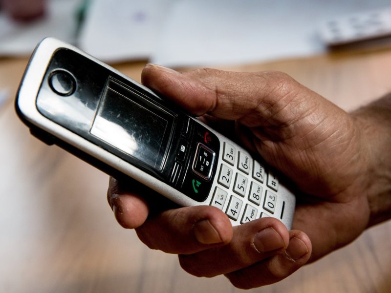 lotto thüringen tannroda bad berka polizei anrufe betrüger senior enkeltrick hand telefon
