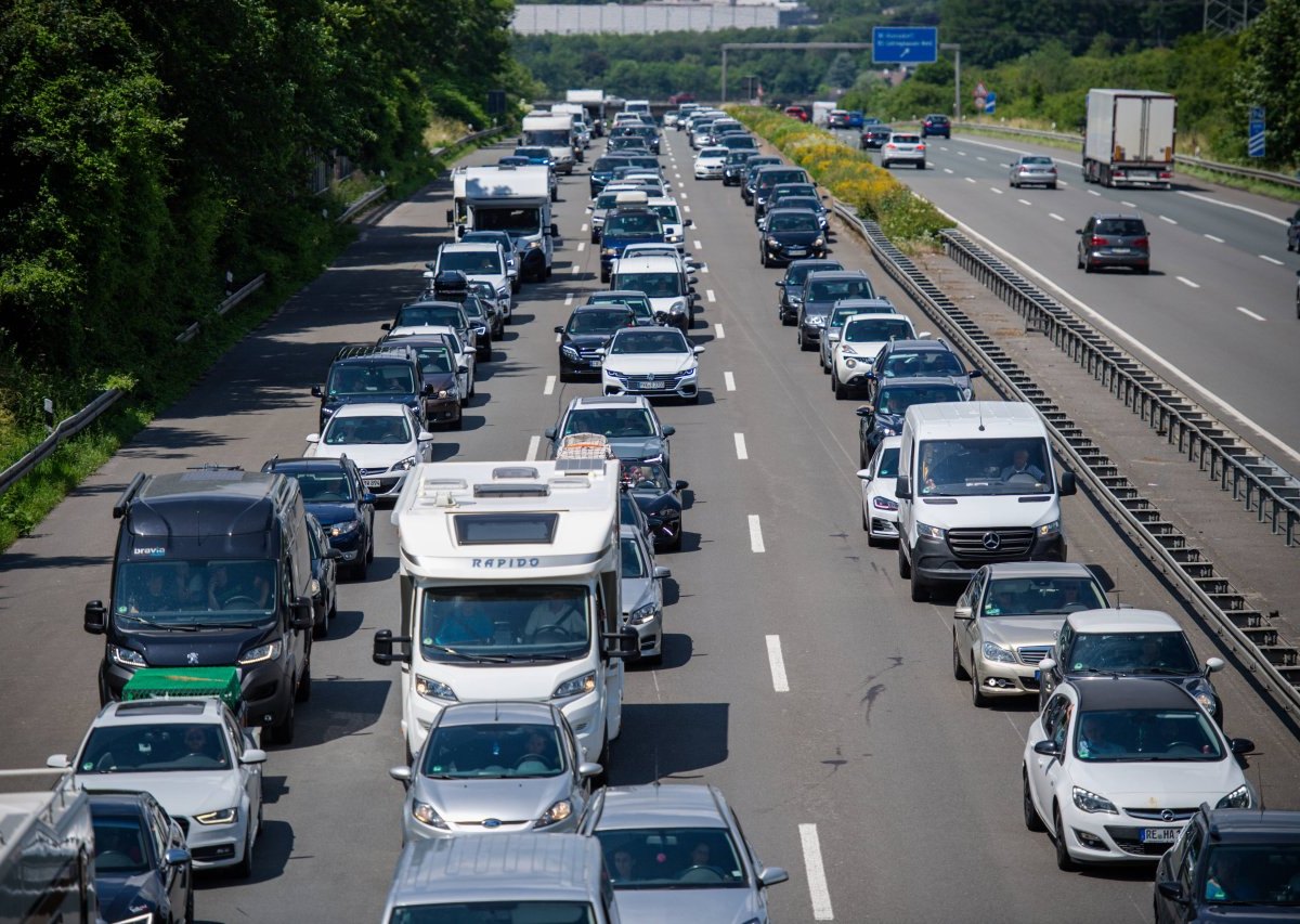 niedersachsen thüringen stau.jpg