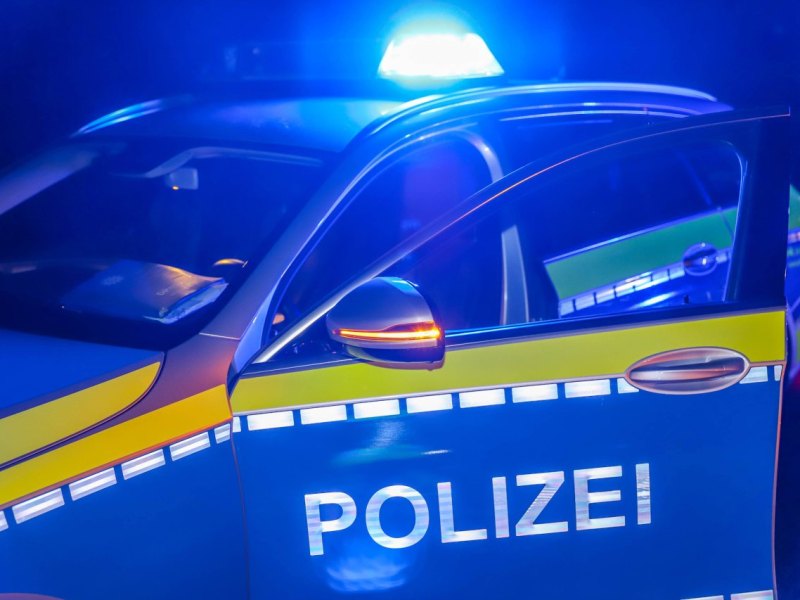 polizei blaulicht autobahn nacht thüringen