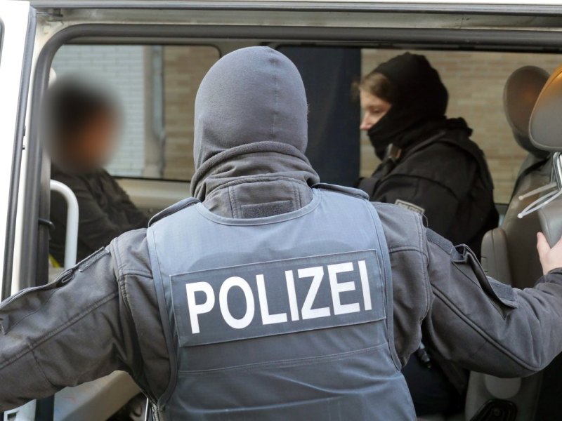 polizei-razzia