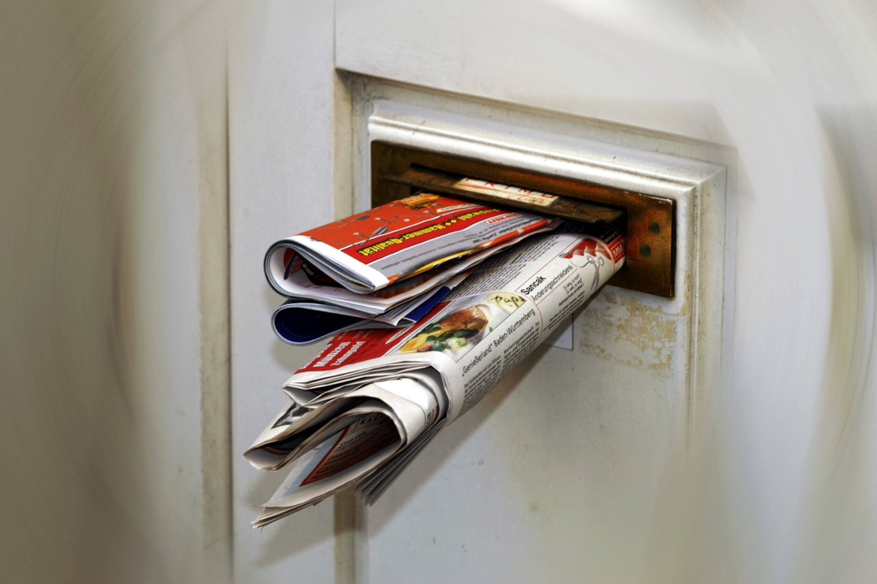 Kundin findet Prospekt in der Post und ist verwirrt. (Symbolbild)