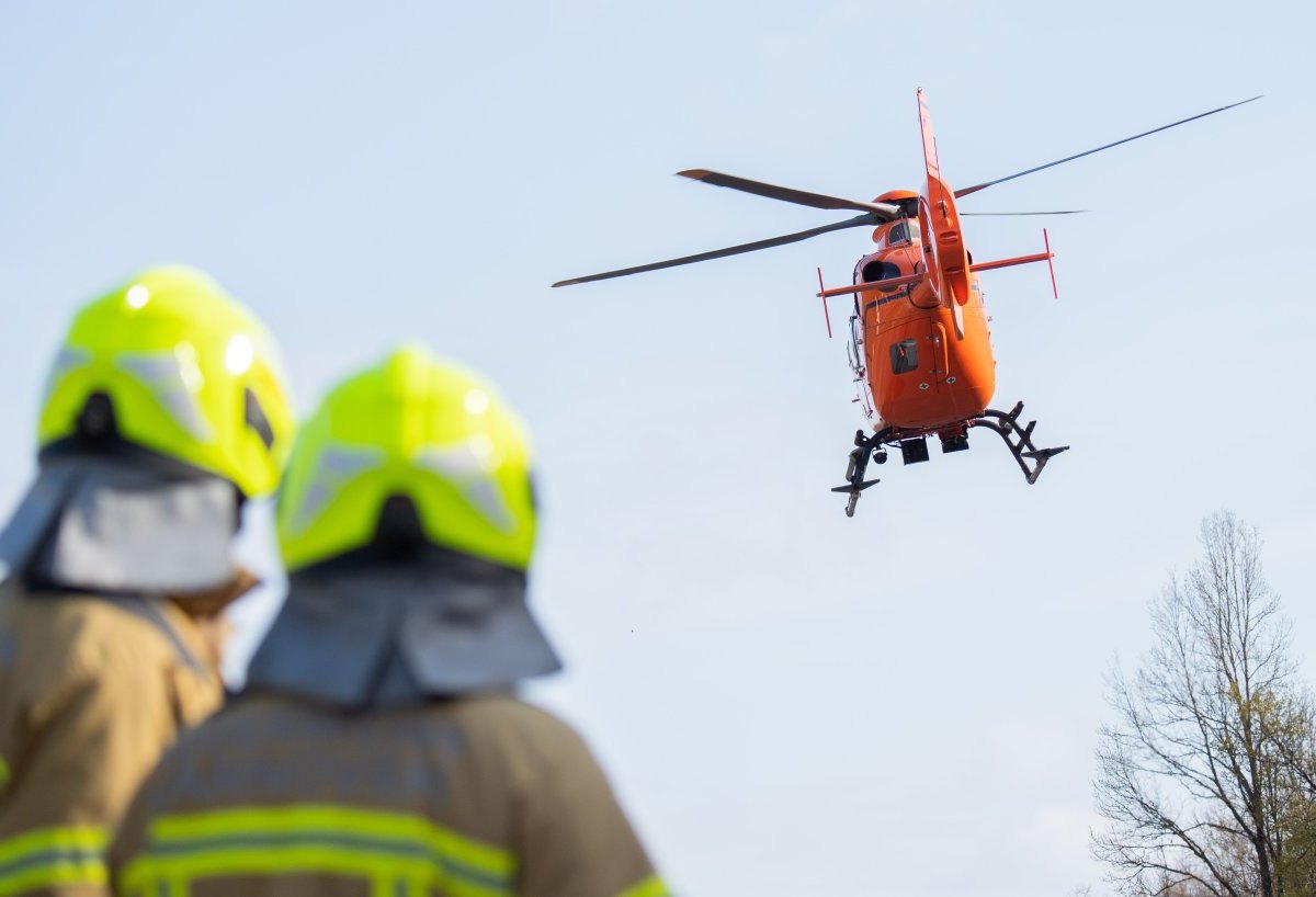 rettungshubschrauber unfall autobahn a4 bucha thüringen