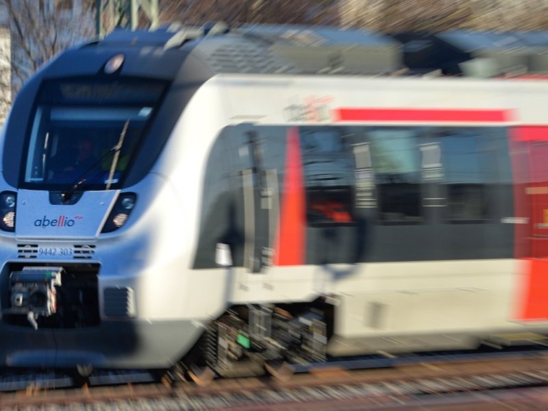 thüringen bahn.jpg
