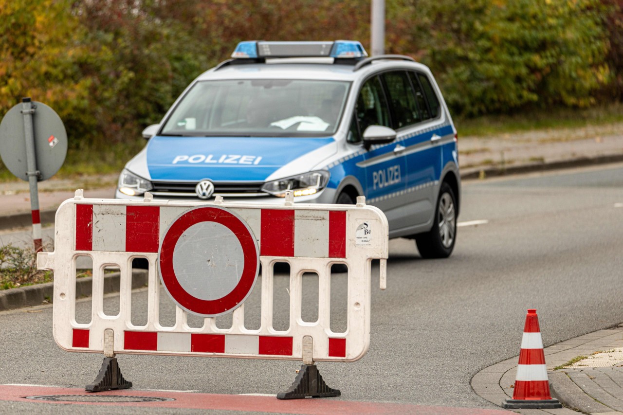 Am Samstagvormittag blieb die B62 bei Leimbach in Thüringen für mehrere Stunden gesperrt. (Symbolbild)