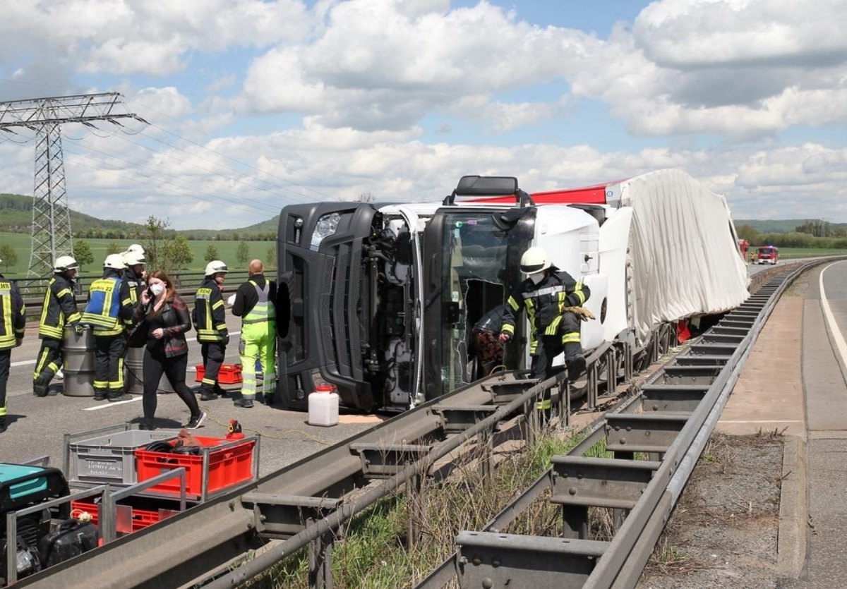 unfall lkw a38 breitenworbis 2