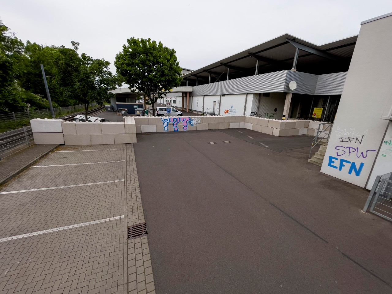 Ist dir die Mauer in Erfurt auch schon aufgefallen? 