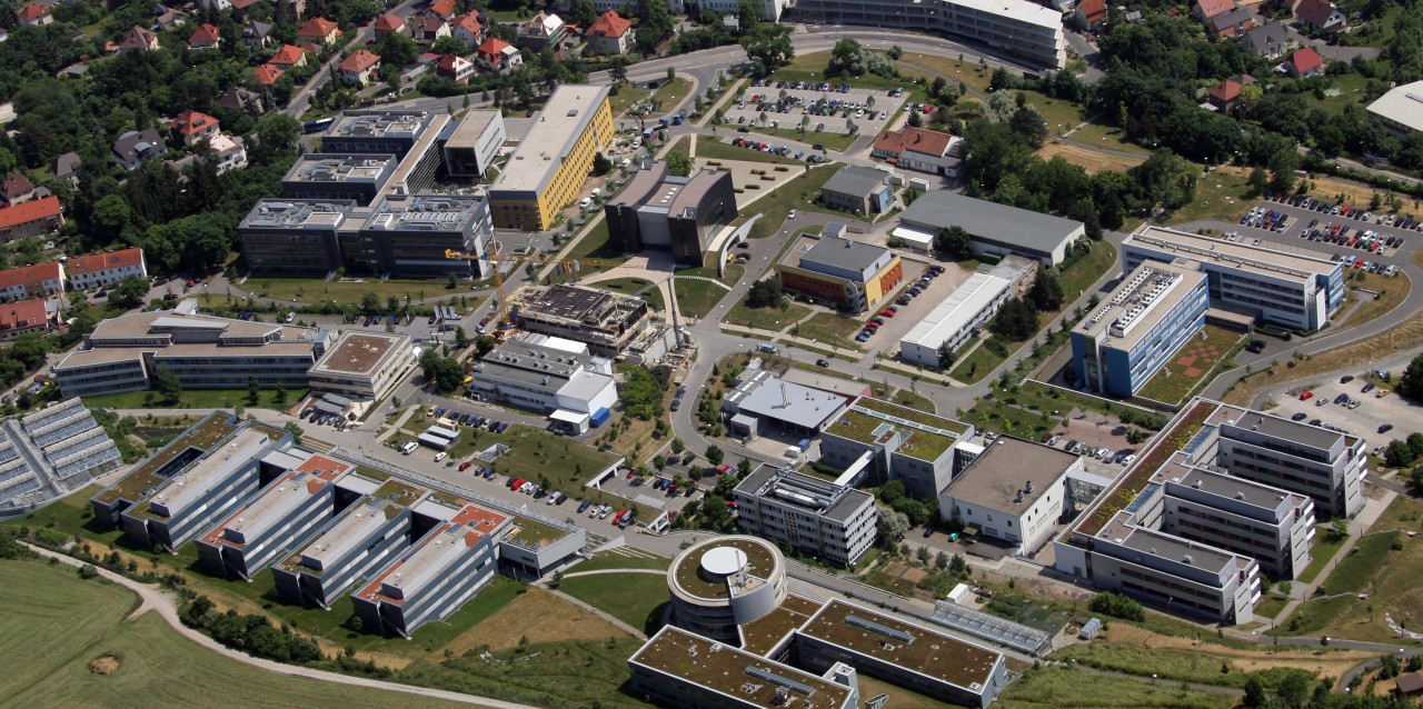 Vom Beutenberg-Campus in Jena geht's nur bergab – das hatte schlimme Folgen für den Fahrradfahrer. (Archivbild)