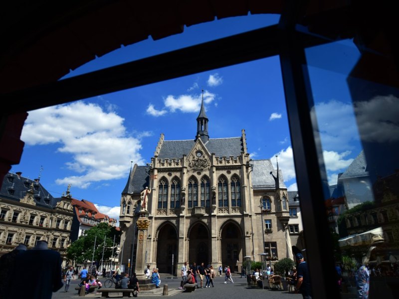 erfurt rathaus.jpg