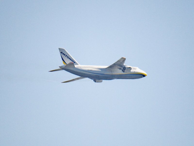 Antonov Flughafen Leipzig/Halle.jpg