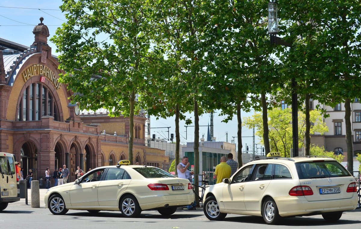 erfurt taxi.jpg