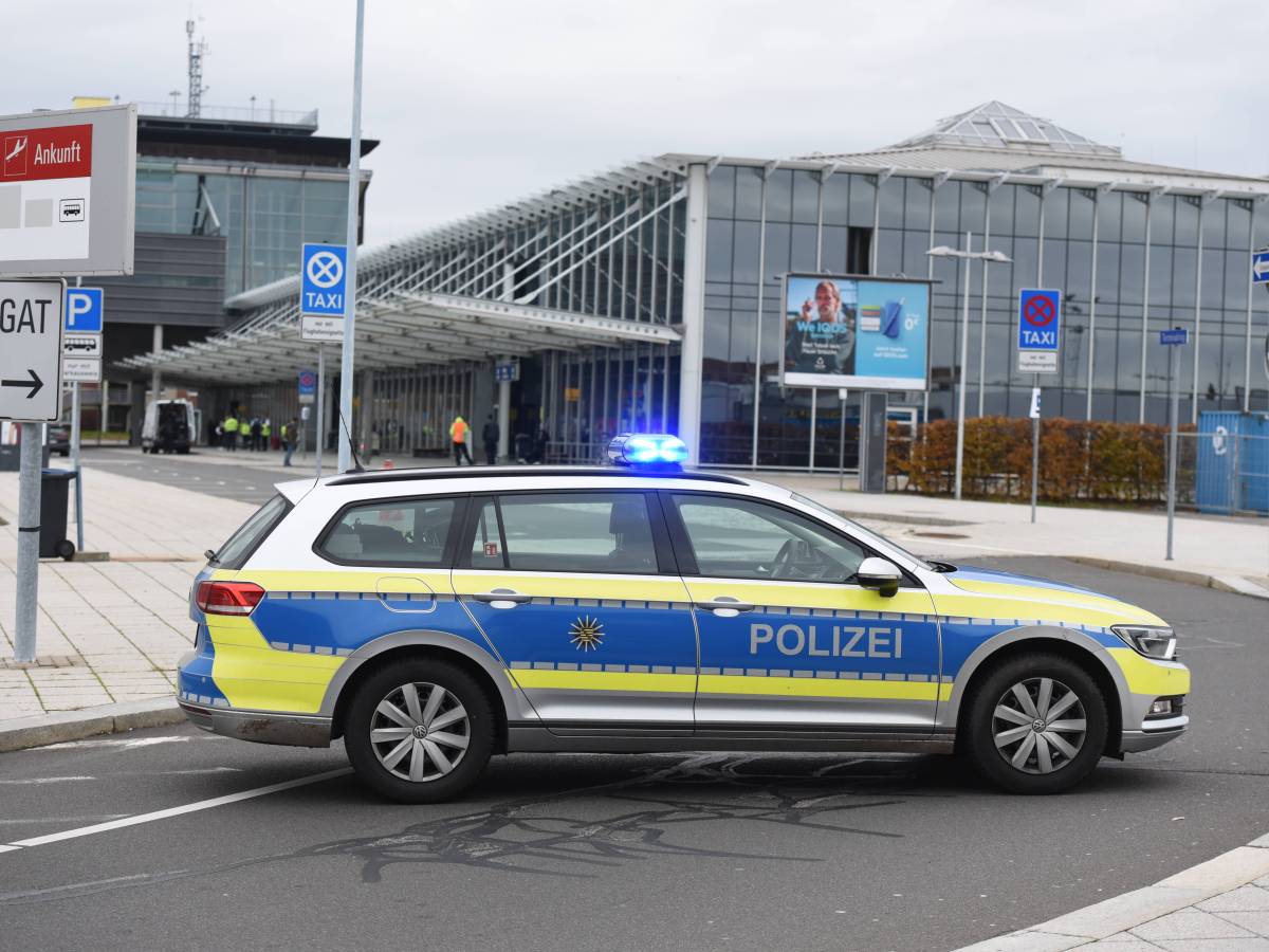 Flughafen Leipzig Polizei