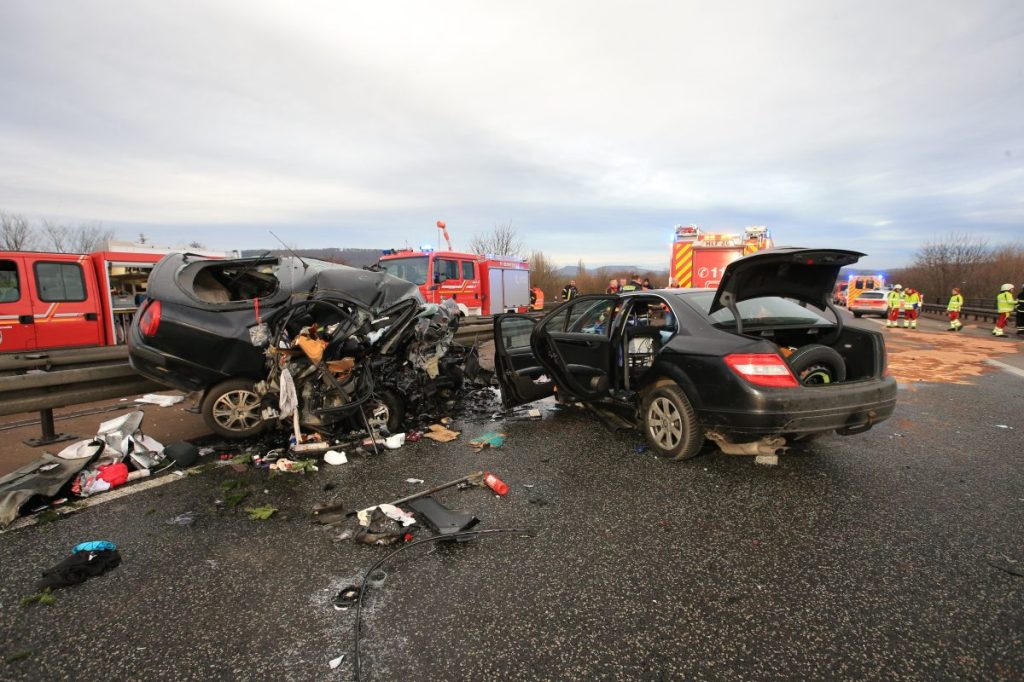 Drei Tote bei einem Geisterfahrer-Unfall in Thüringen!