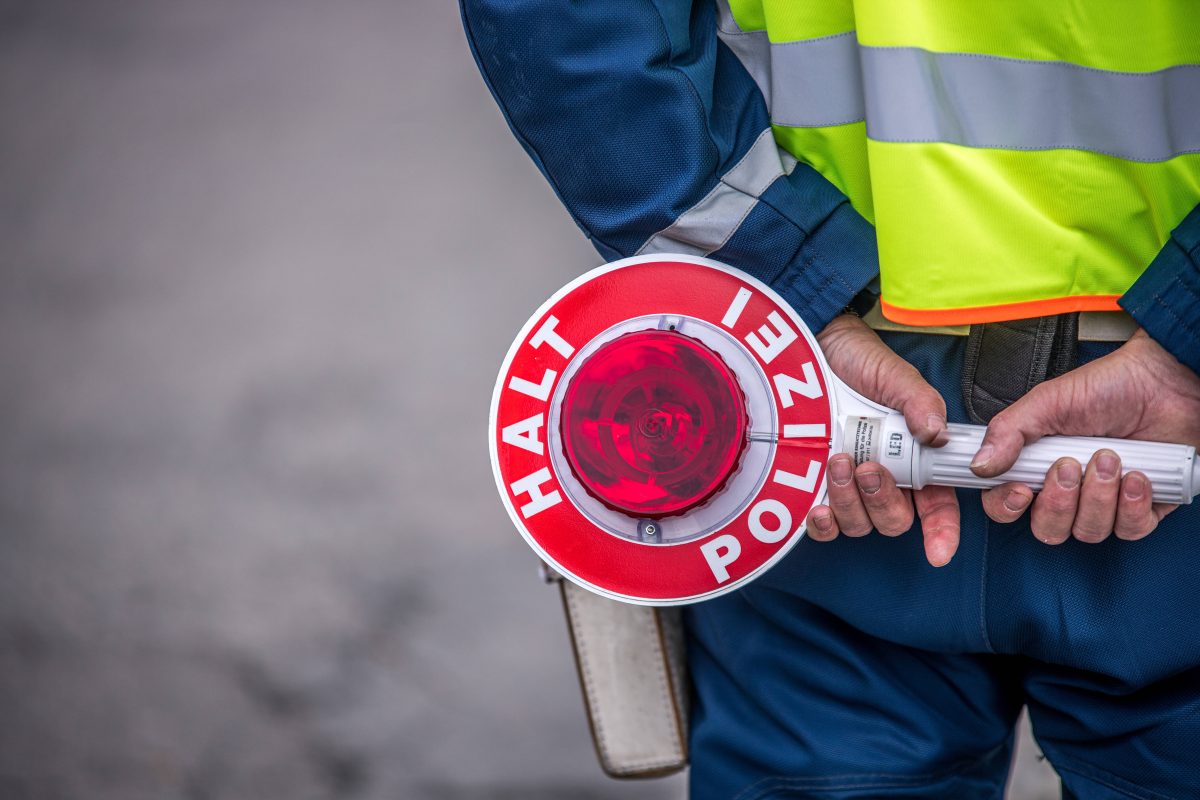 Unfassbar, mit welchem Tempo so manch einer auf den Straßen in und um Erfurt unterwegs ist. Die Polizei hat sich einmal mehr auf die Lauer gelegt. Mit Erfolg.