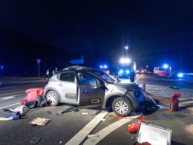 In Thüringen hat es einen tödlichen Unfall gegeben. Rettungskräfte konnten eine 69-Jährige nicht mehr retten.
