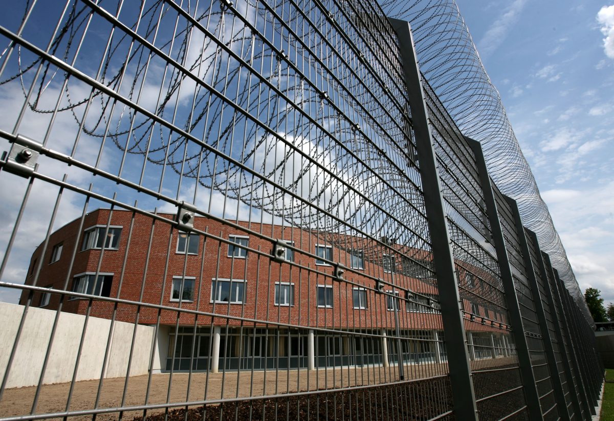 Blick auf das Gebäude des Maßregelvollzugs am Ökumenischen Hainich-Klinikum.