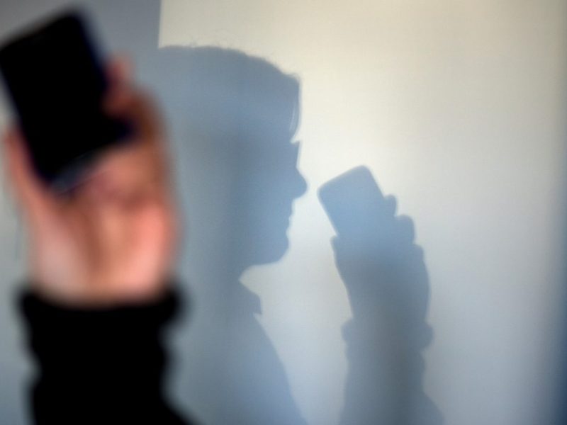 In Thüringen ist eine Frau auf eine miese Masche hereingefallen. Von ihrem Ersparten muss sie sich jedenfalls verabschieden...