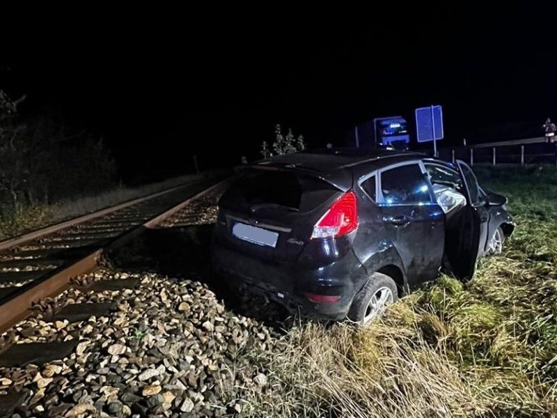 Bei einem Verkehrsunfall im Landkreis Sömmerda wurden am Sonnabend drei Personen leicht verletzt.
