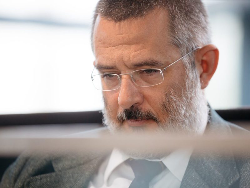 Thüringens Verfassungsschutzchef Stephan Kramer warnt eindringlich vor der Wahl der AfD. Damit ist er nicht allein.