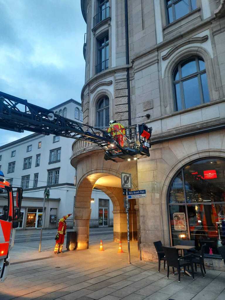 Erfurt Hauptbahnhof Feuerwehr Einsatz